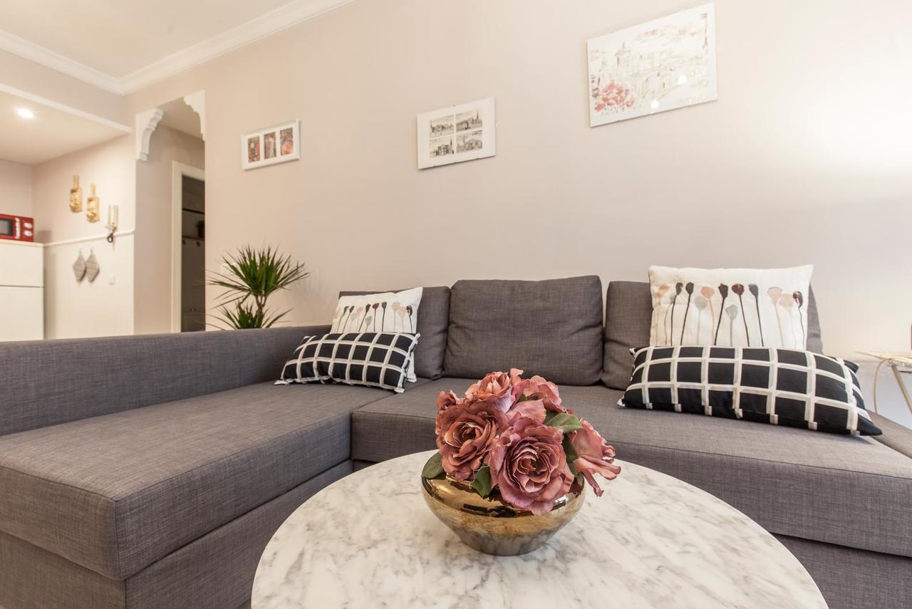 Elegante En El Corazon De Sevilla. Apartament Sevilla