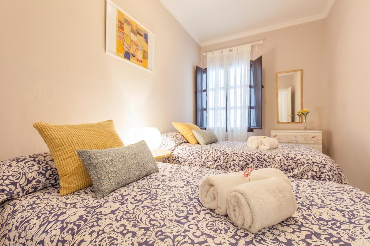 Elegante En El Corazon De Sevilla. Apartament